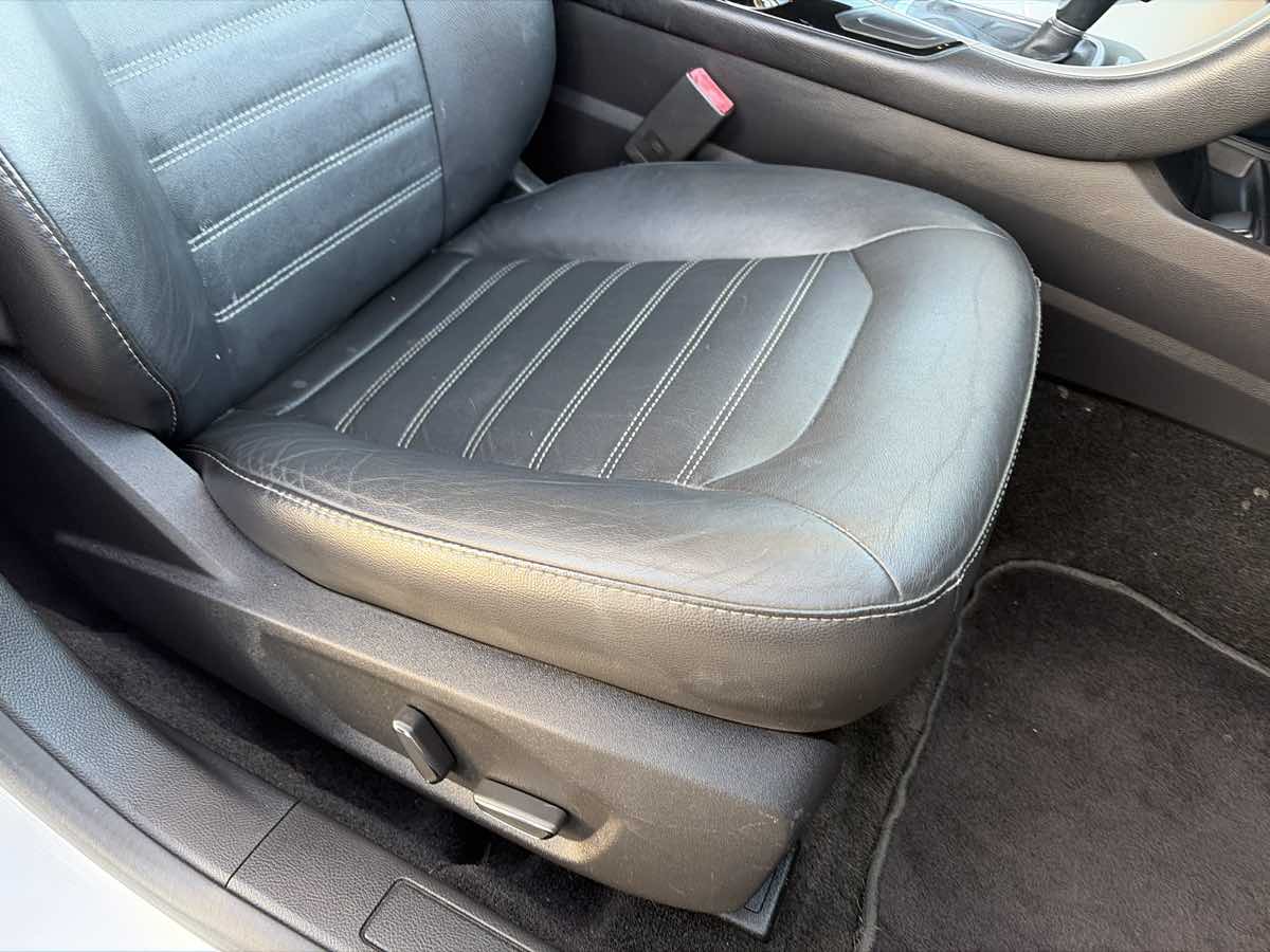 Ford Fusion photo 26