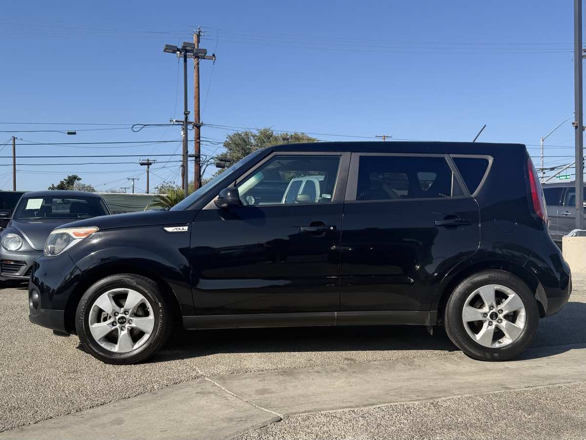 Kia Soul photo 2
