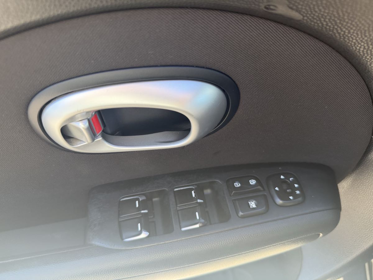 Kia Soul photo 7