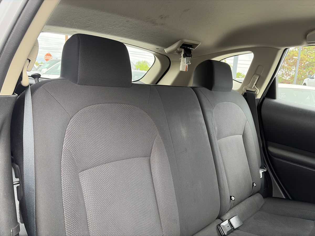 Nissan Rogue Select photo 20