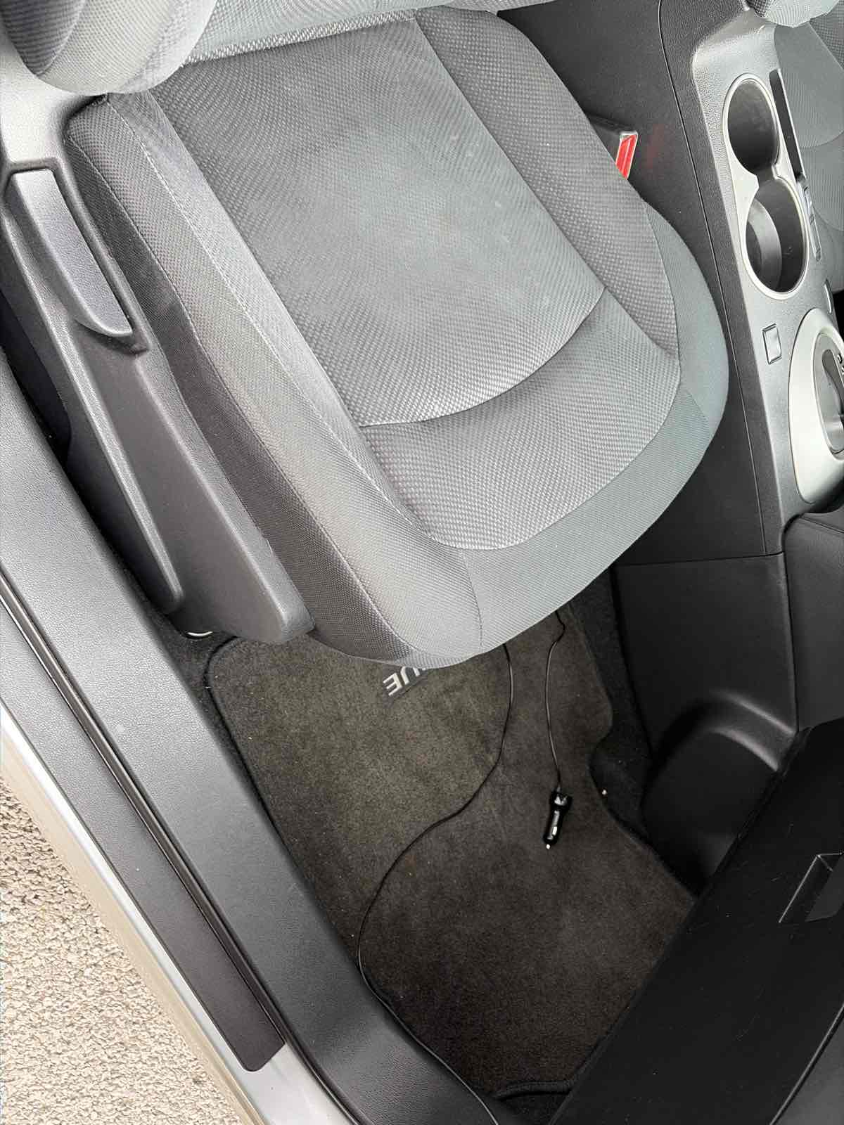 Nissan Rogue Select photo 24