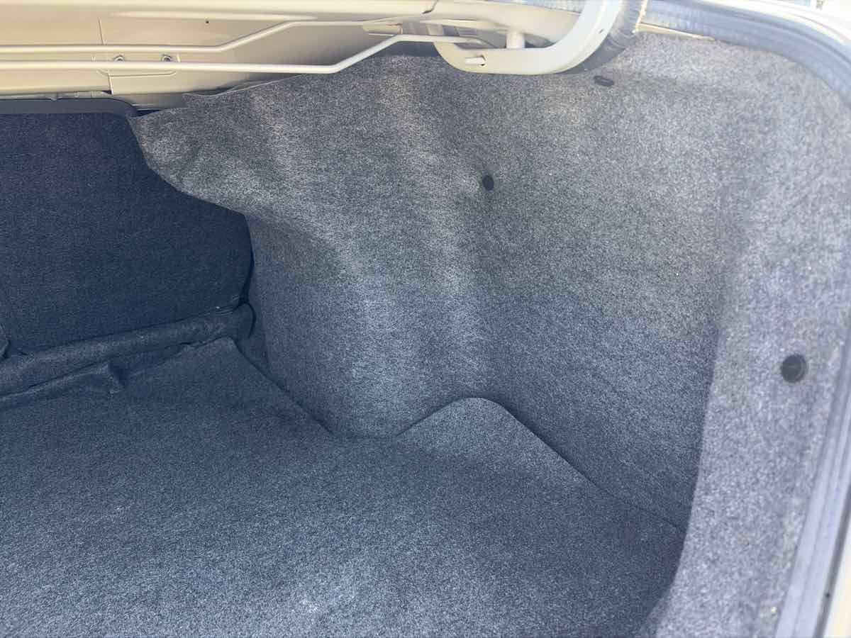 Nissan Versa photo 22