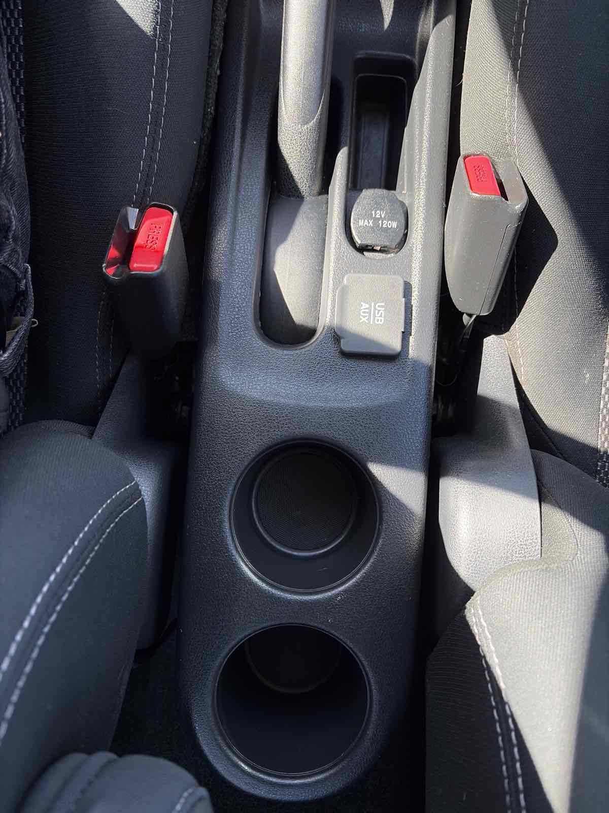 Nissan Versa photo 44