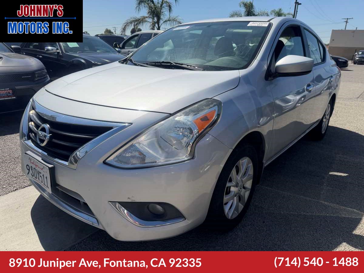 2015 Nissan Versa SV