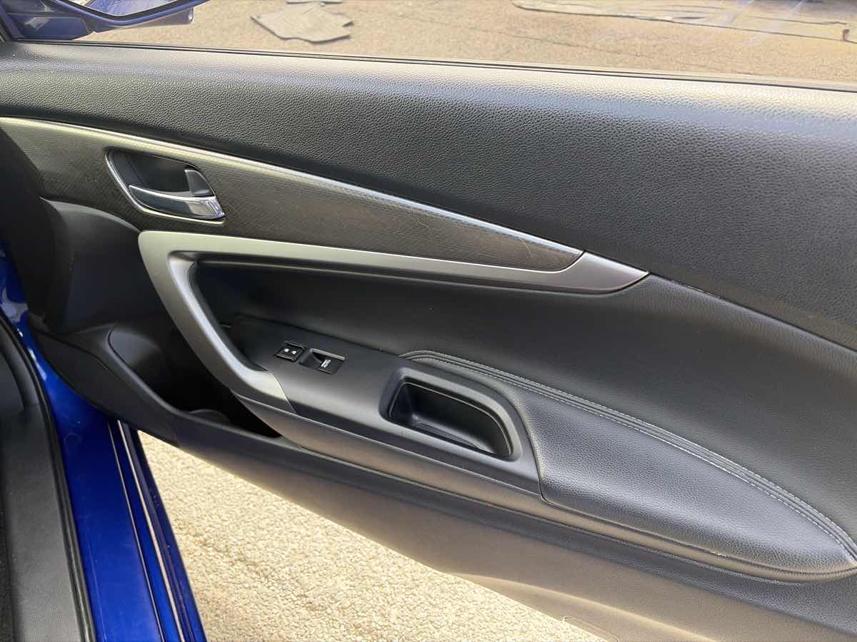 Honda Accord photo 16