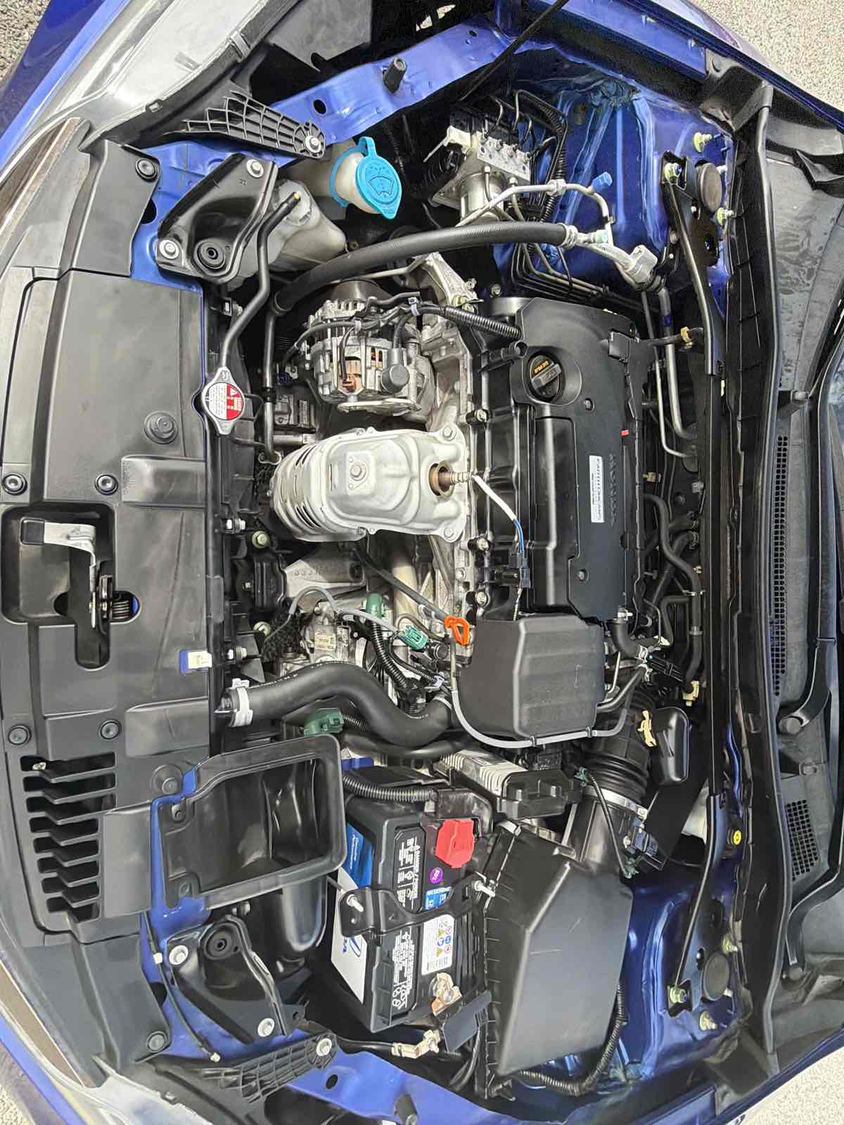 Honda Accord photo 20