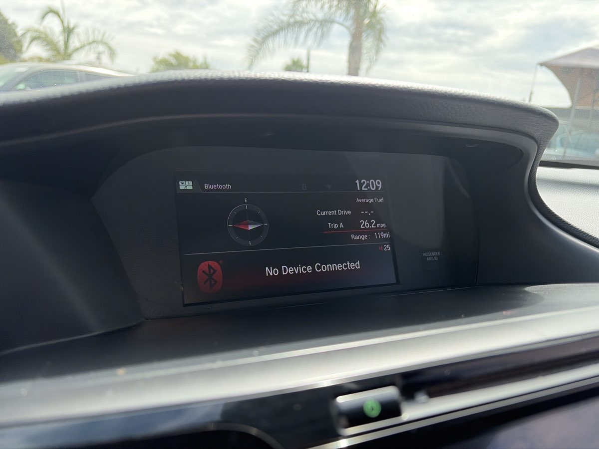 Honda Accord photo 24
