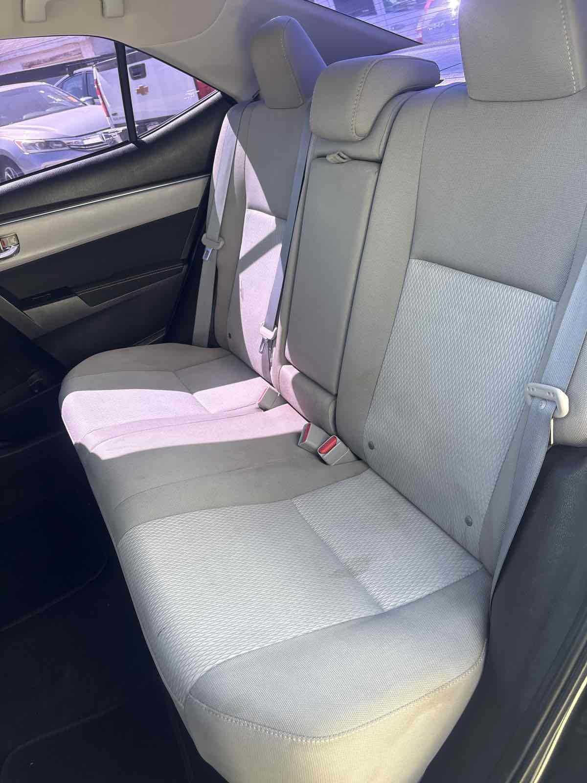 Toyota Corolla photo 9
