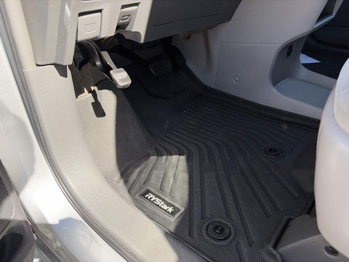 Toyota Sienna photo 8