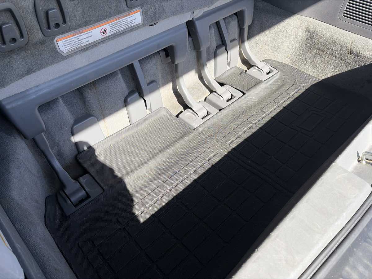 Toyota Sienna photo 17
