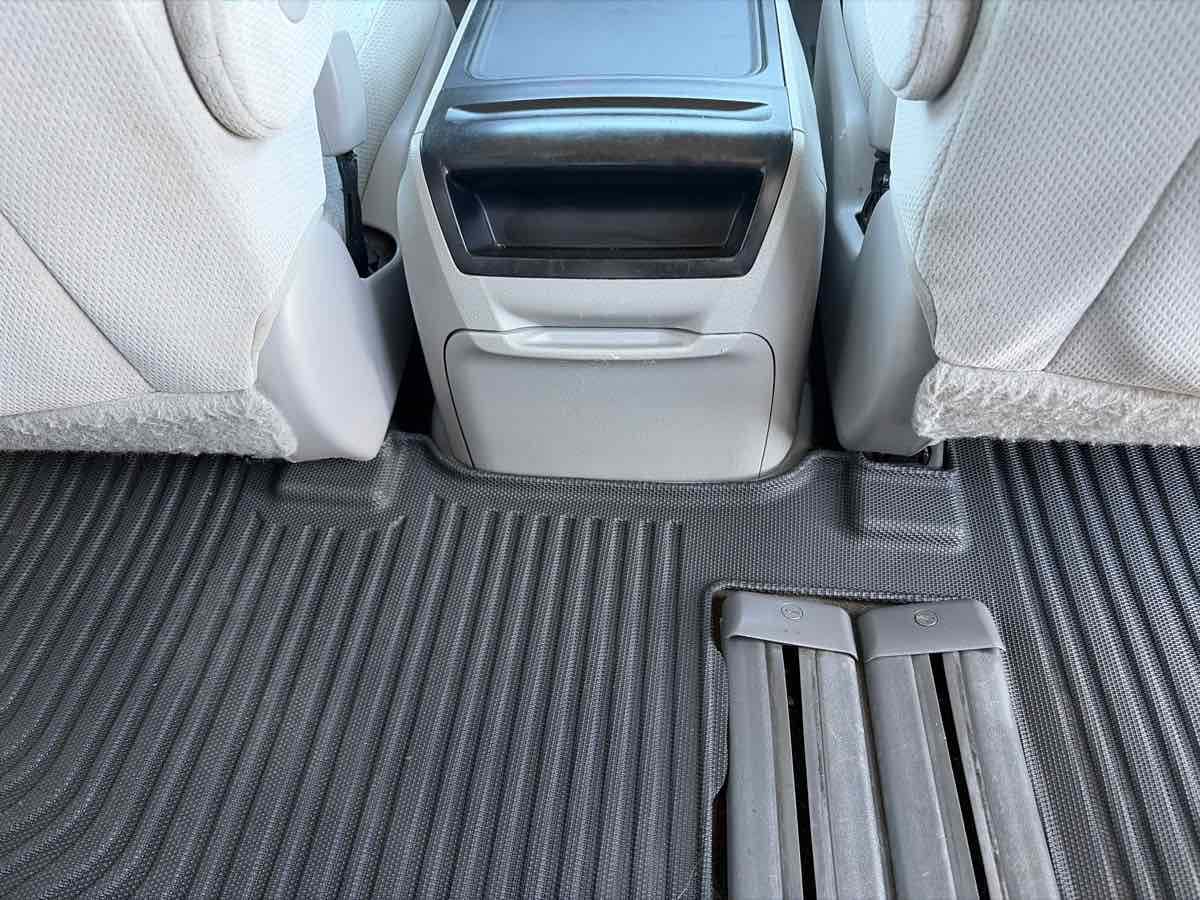 Toyota Sienna photo 22