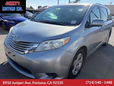 2015 Toyota Sienna LE AAS