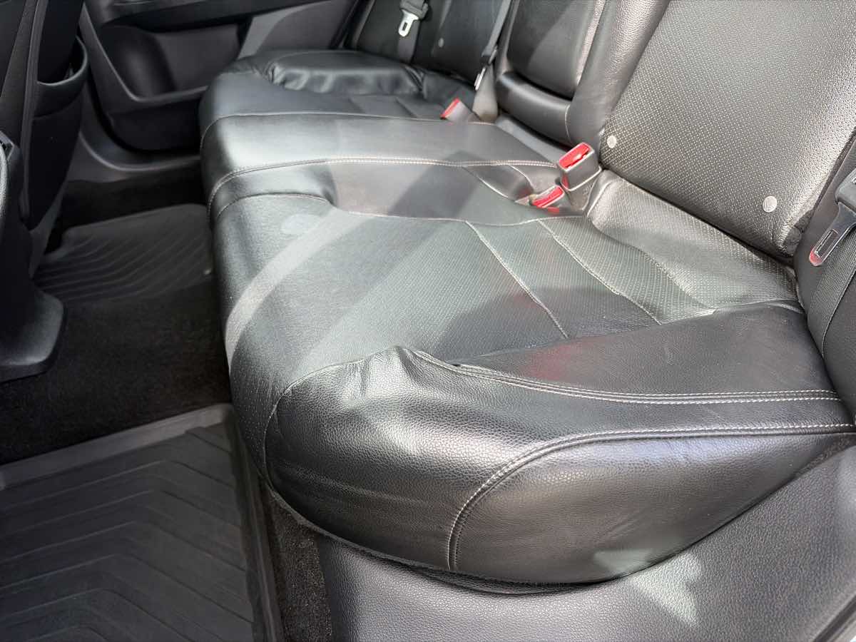 Honda Accord photo 14