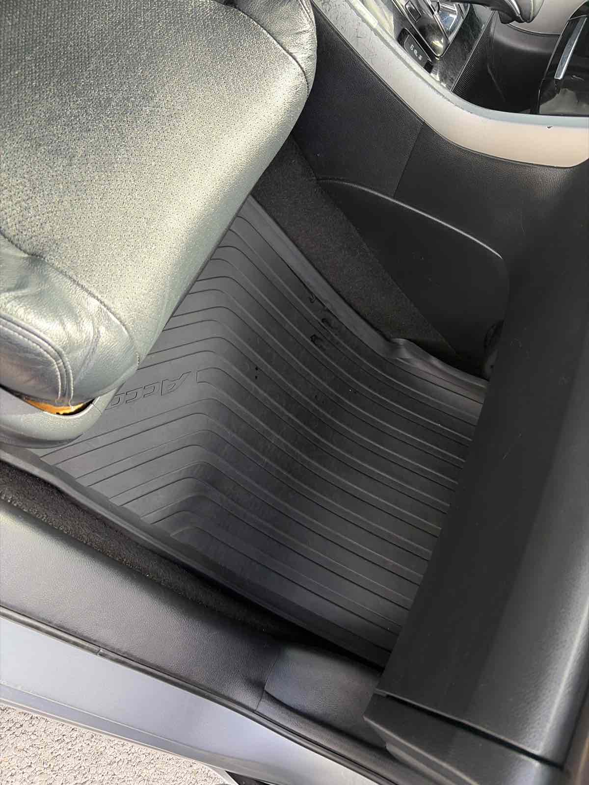 Honda Accord photo 28