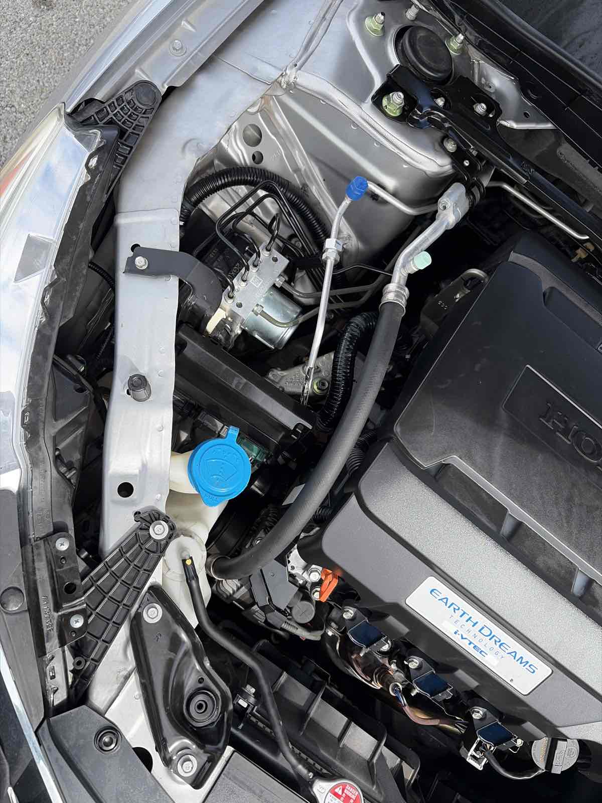 Honda Accord photo 30
