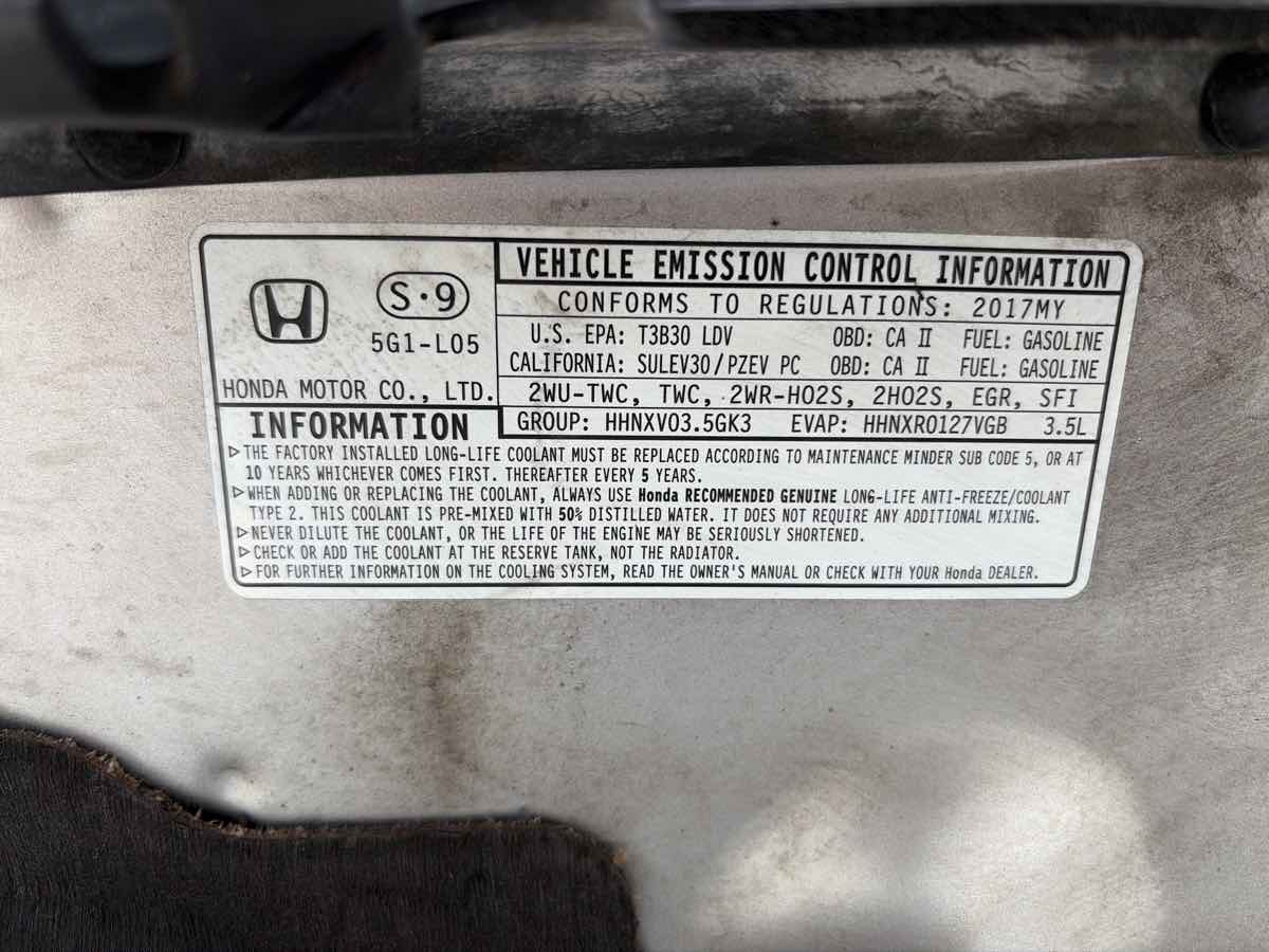 Honda Accord photo 33