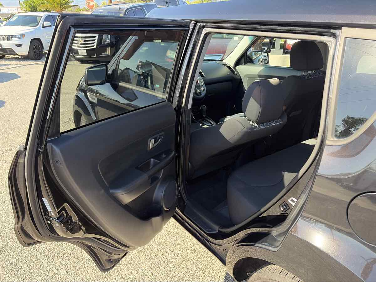 Kia Soul photo 11