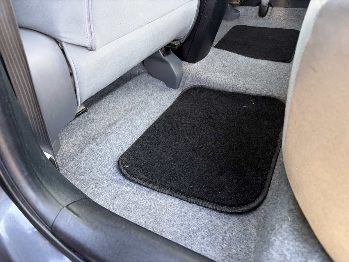 Toyota Prius photo 15