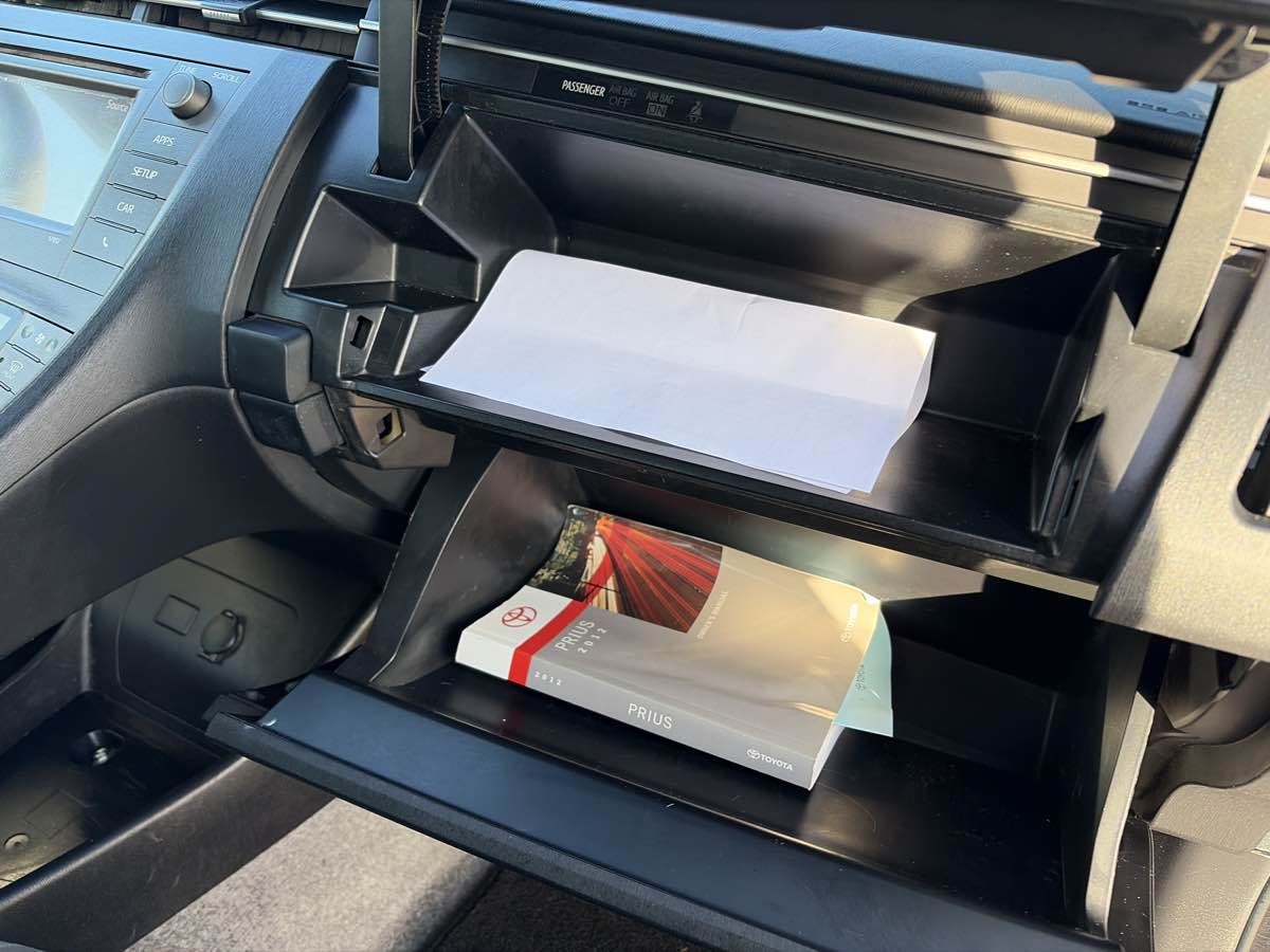 Toyota Prius photo 31
