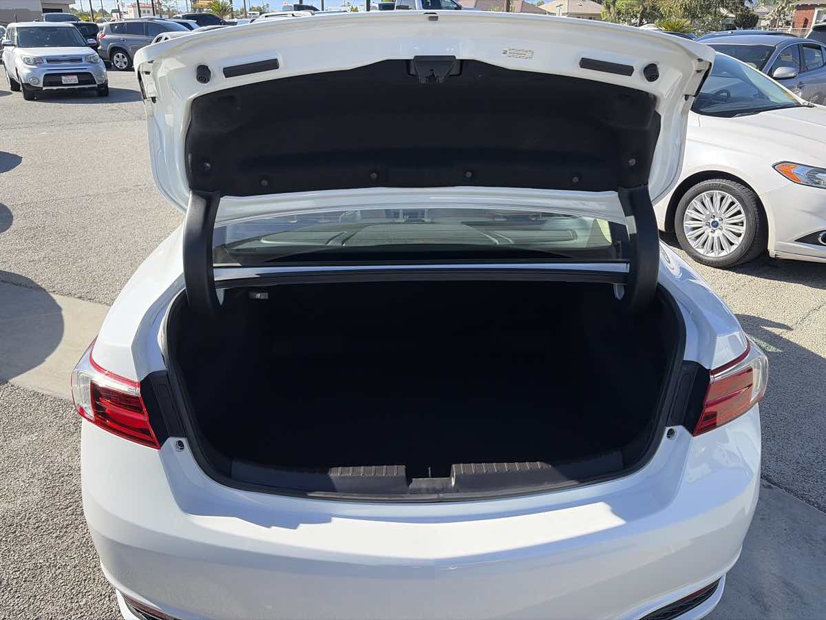 Acura ILX photo 16