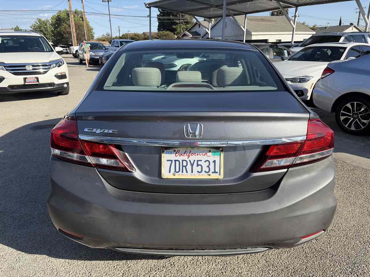 Honda Civic photo 3