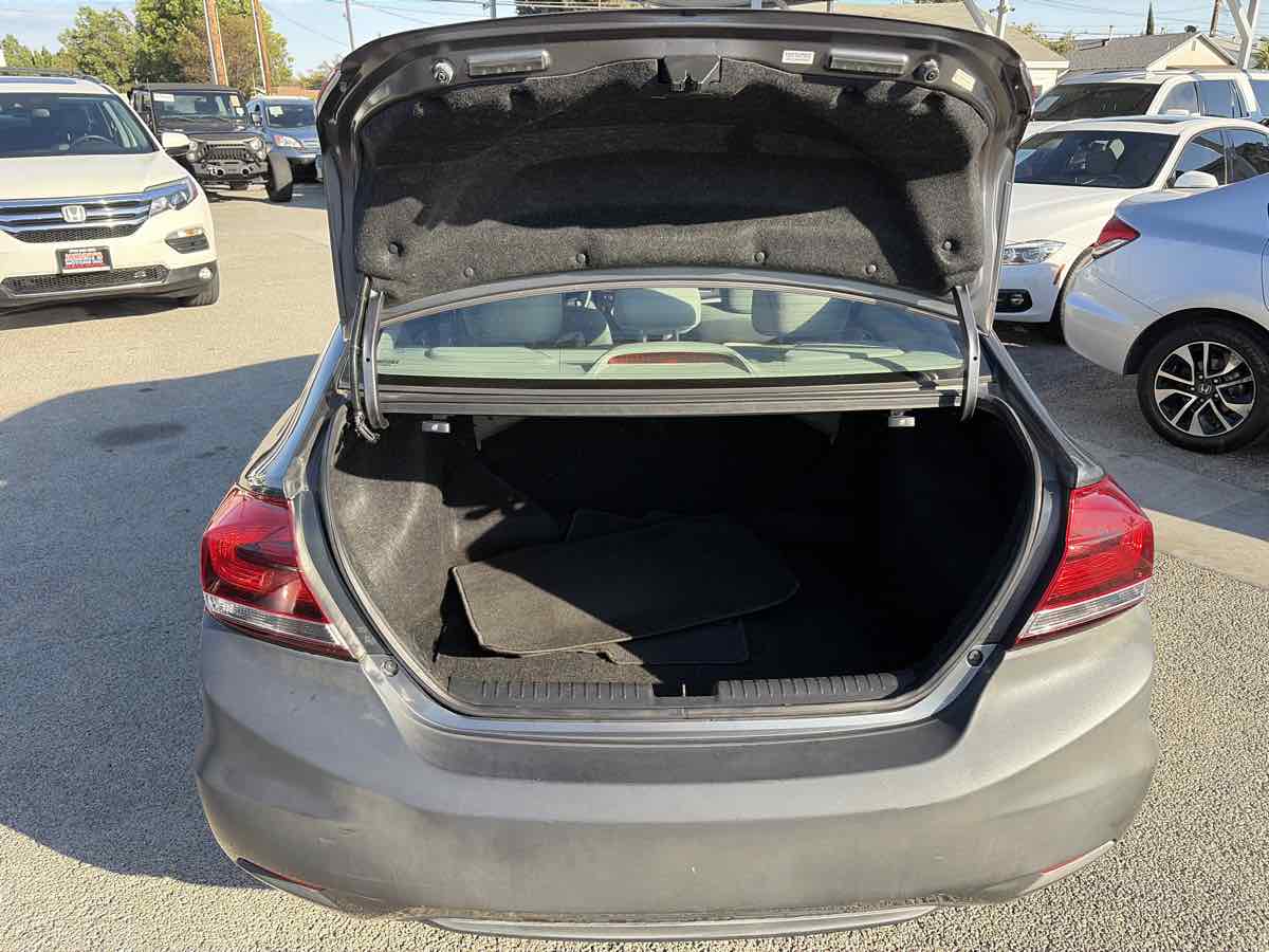 Honda Civic photo 16