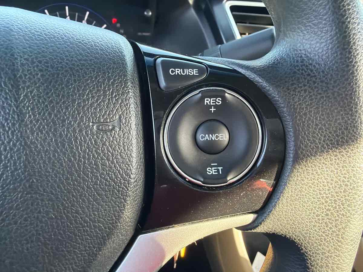 Honda Civic photo 35