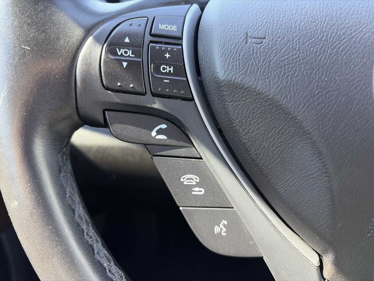 Acura ILX photo 35