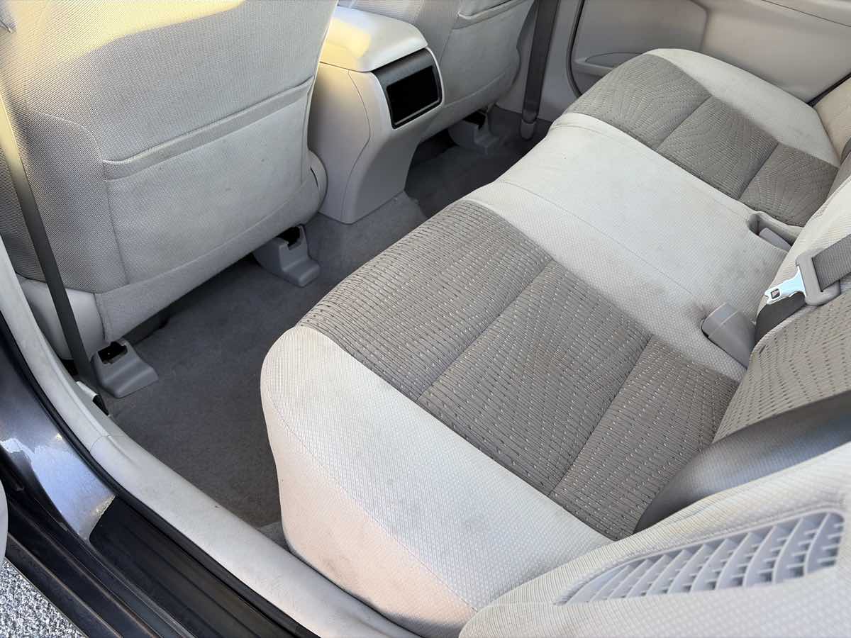Toyota Camry photo 21