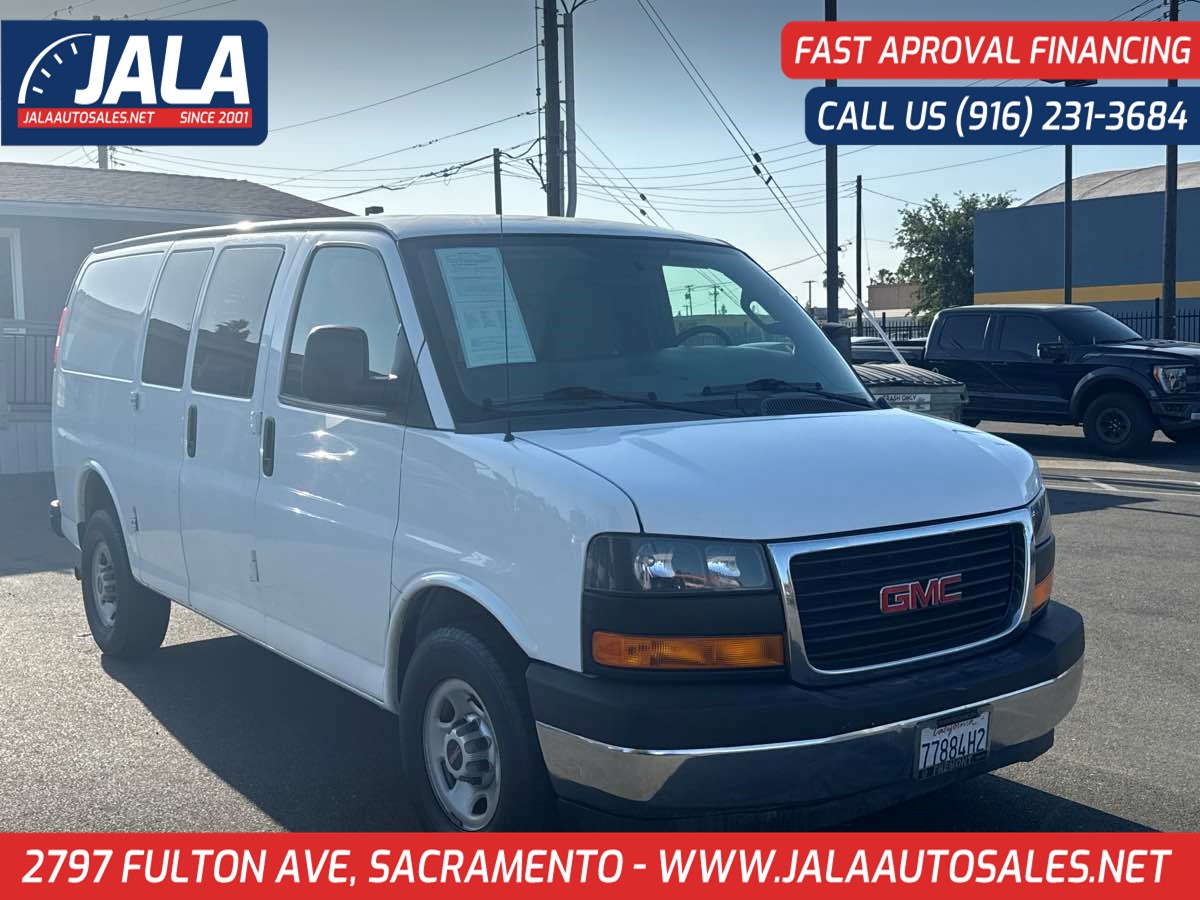 2017 GMC Savana Cargo