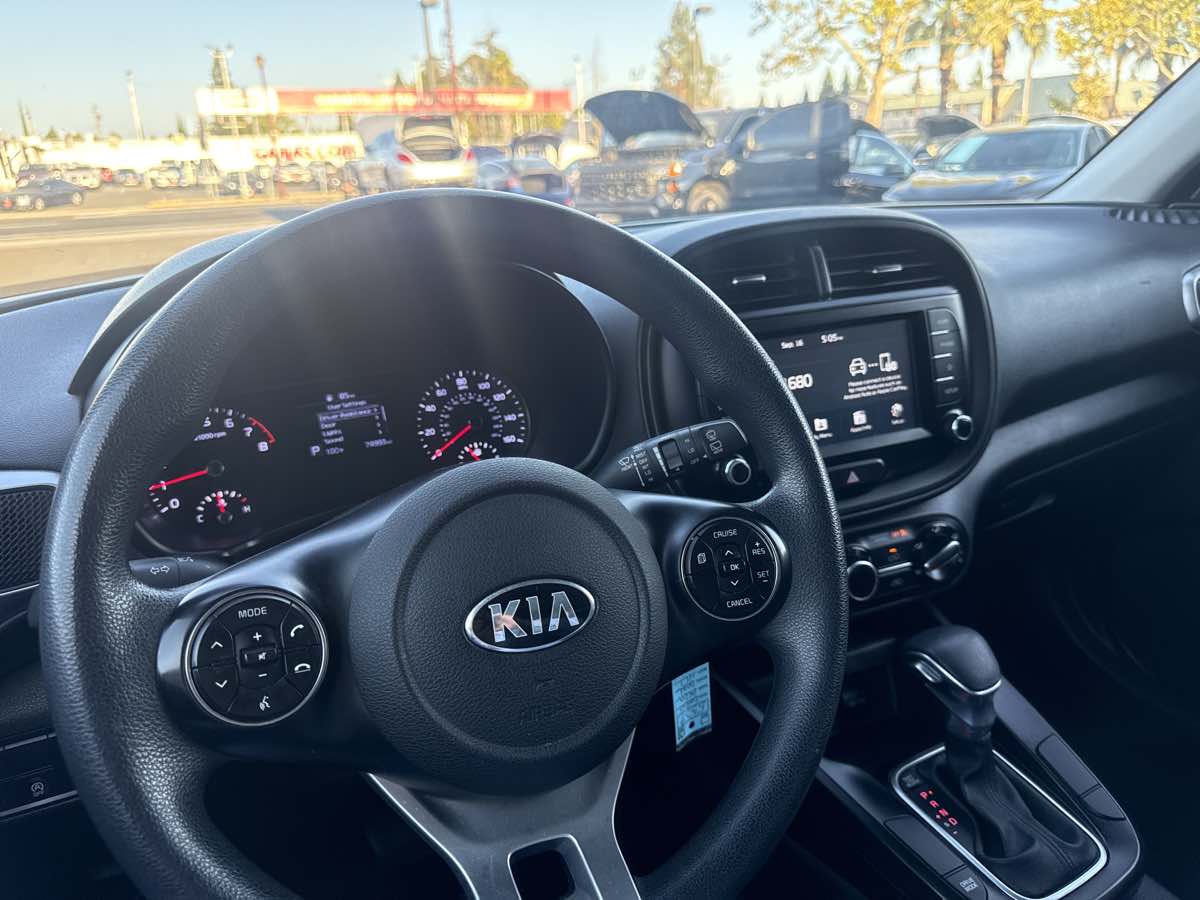 2020 Kia Soul S - Photo 31