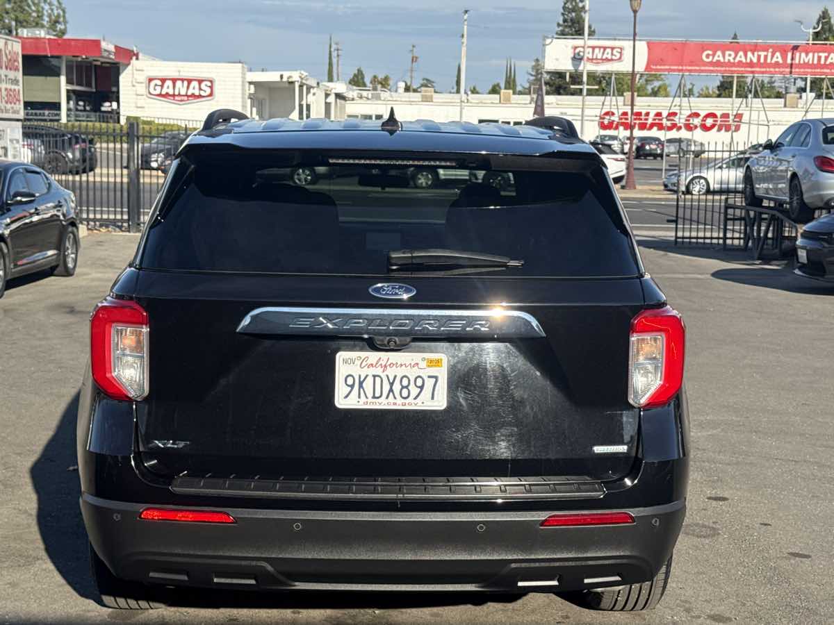 2020 Ford Explorer XLT - Photo 6