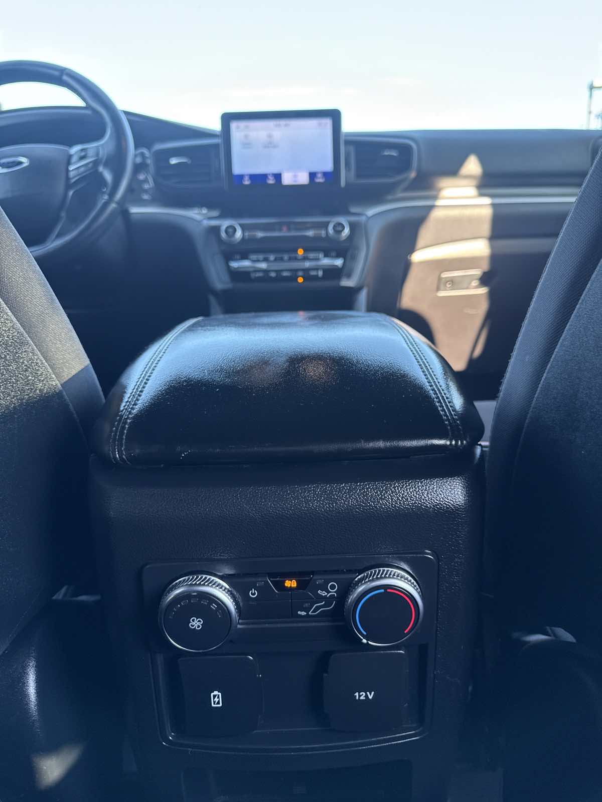 2020 Ford Explorer XLT - Photo 31