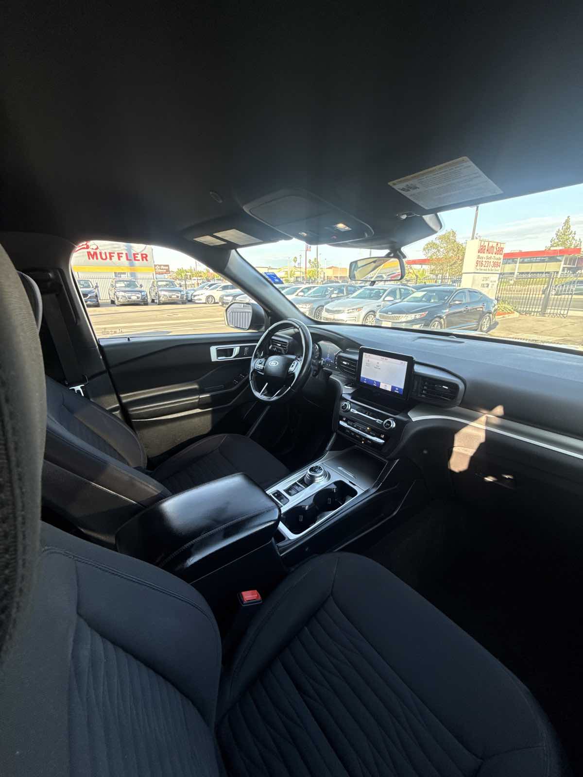 2020 Ford Explorer XLT - Photo 32
