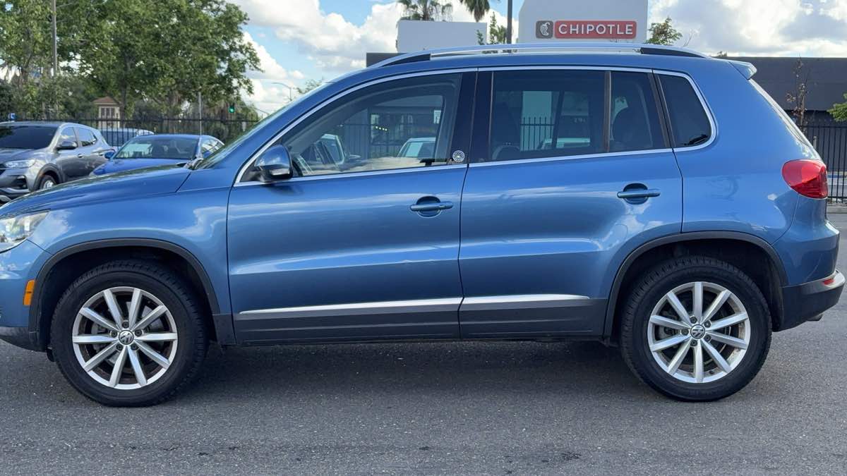 2017 Volkswagen Tiguan Wolfsburg Edition - Photo 3