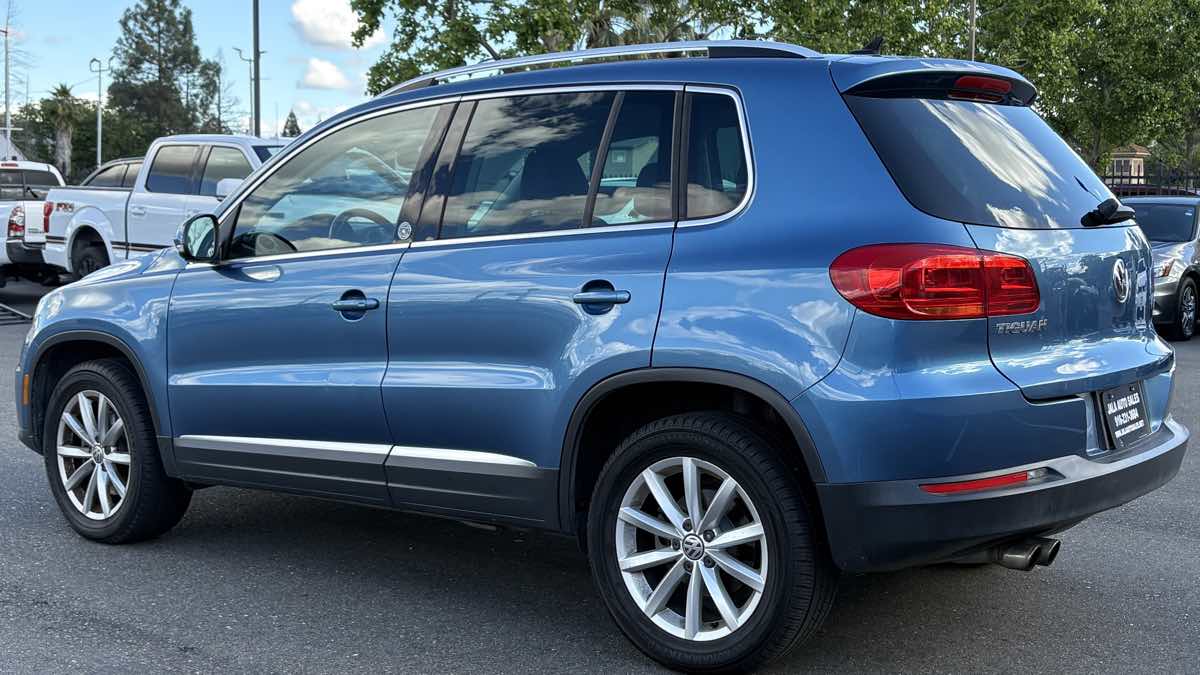 2017 Volkswagen Tiguan Wolfsburg Edition - Photo 4