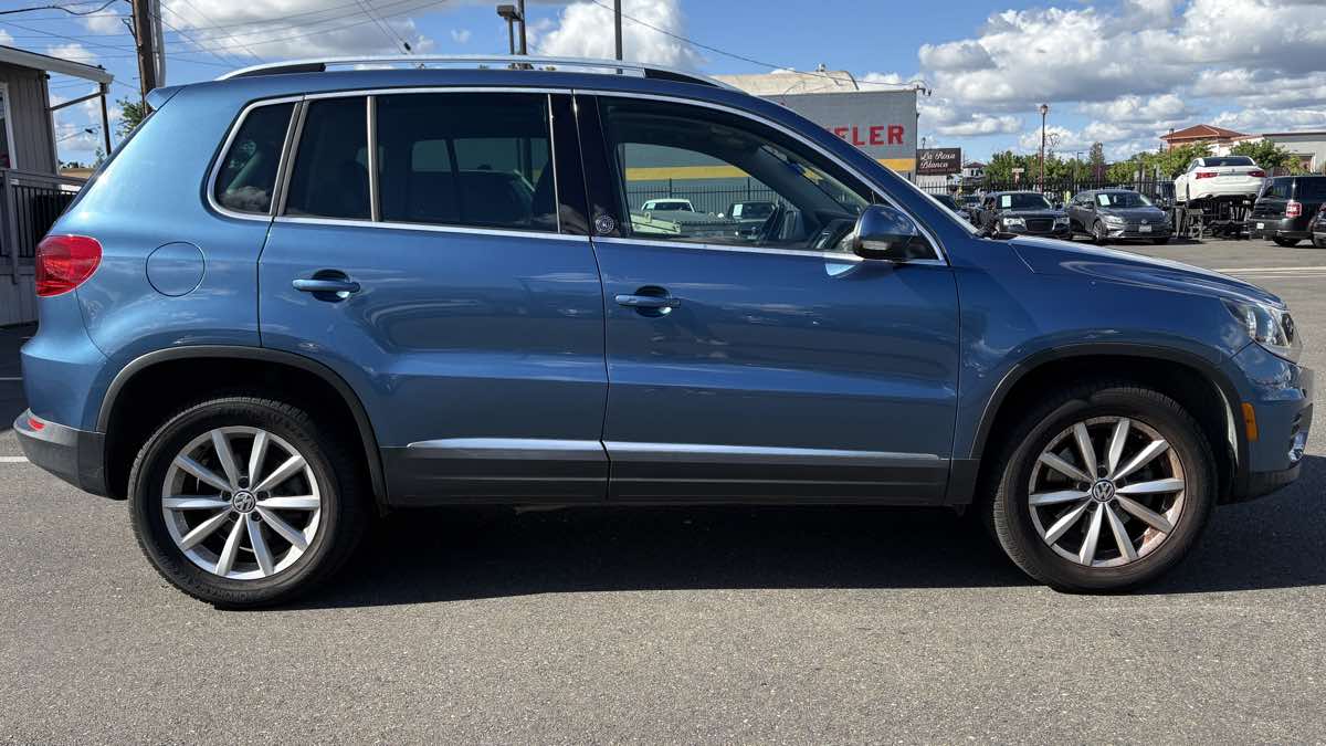 2017 Volkswagen Tiguan Wolfsburg Edition - Photo 7