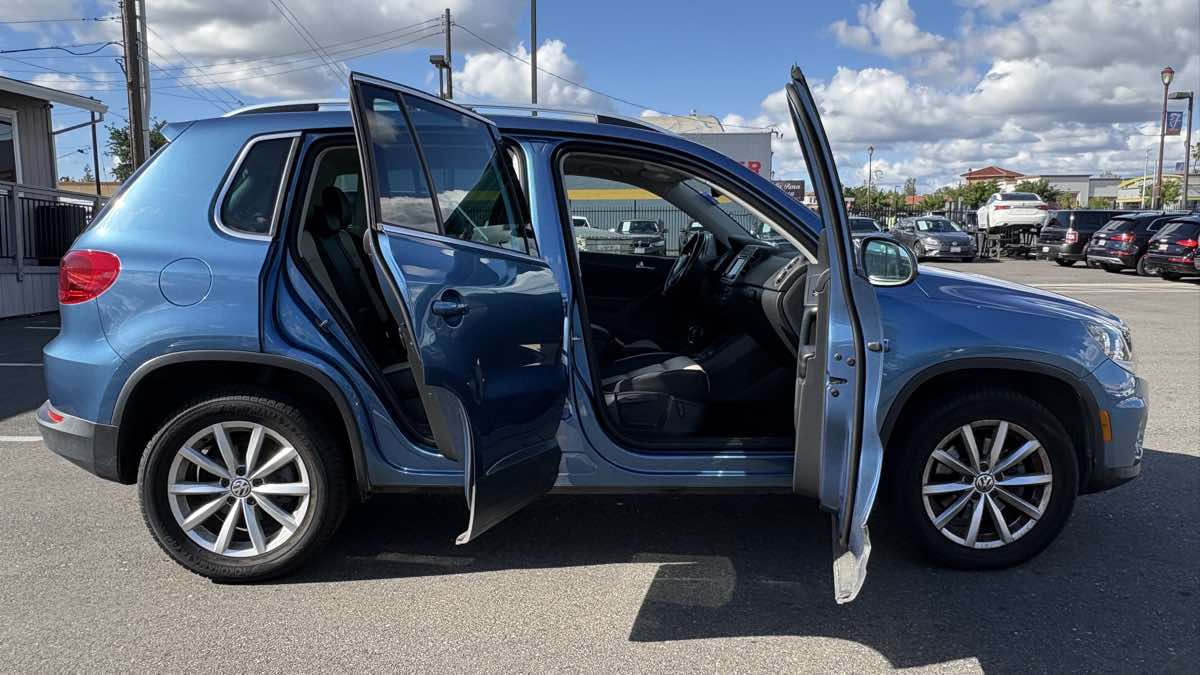 Volkswagen Tiguan photo 9