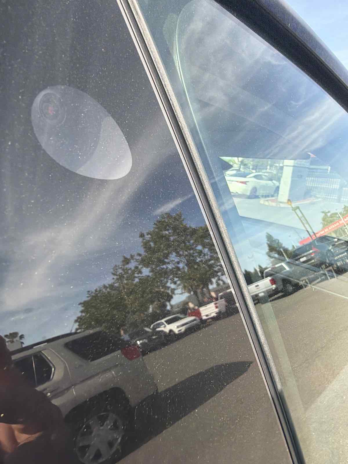 Tesla Model Y photo 19