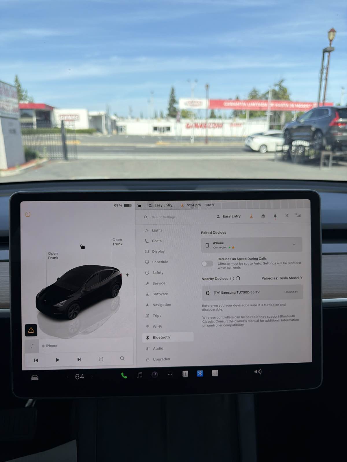Tesla Model Y photo 54