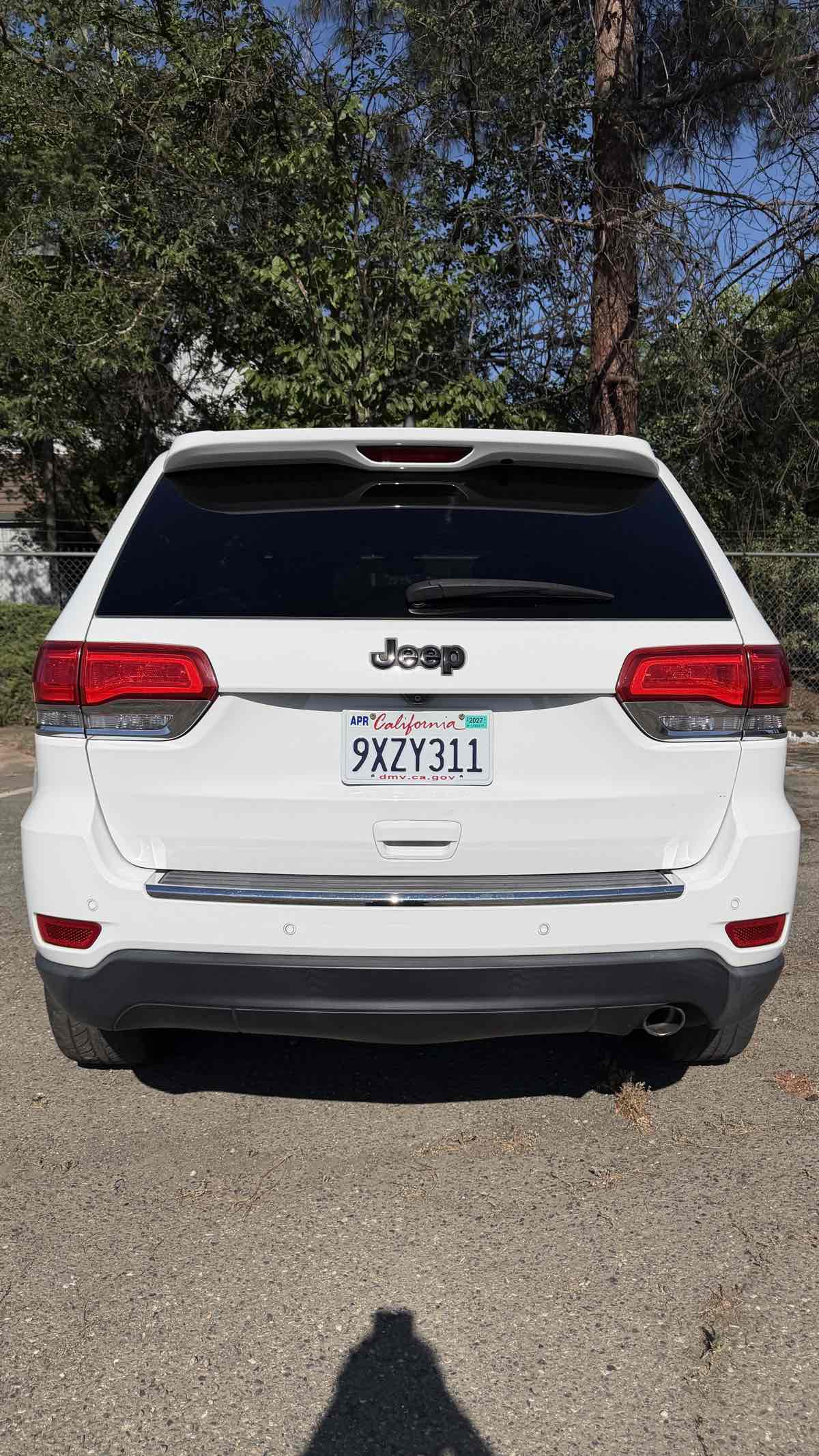 Jeep Grand Cherokee photo 4