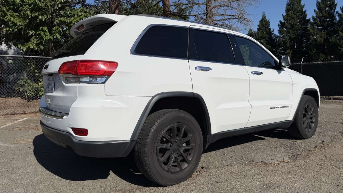 Jeep Grand Cherokee photo 5