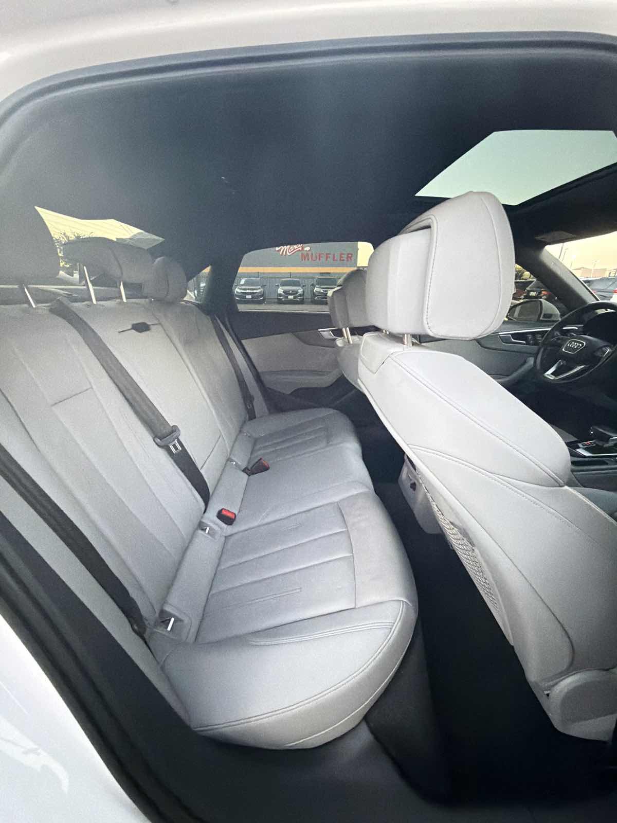 Audi A4 photo 21