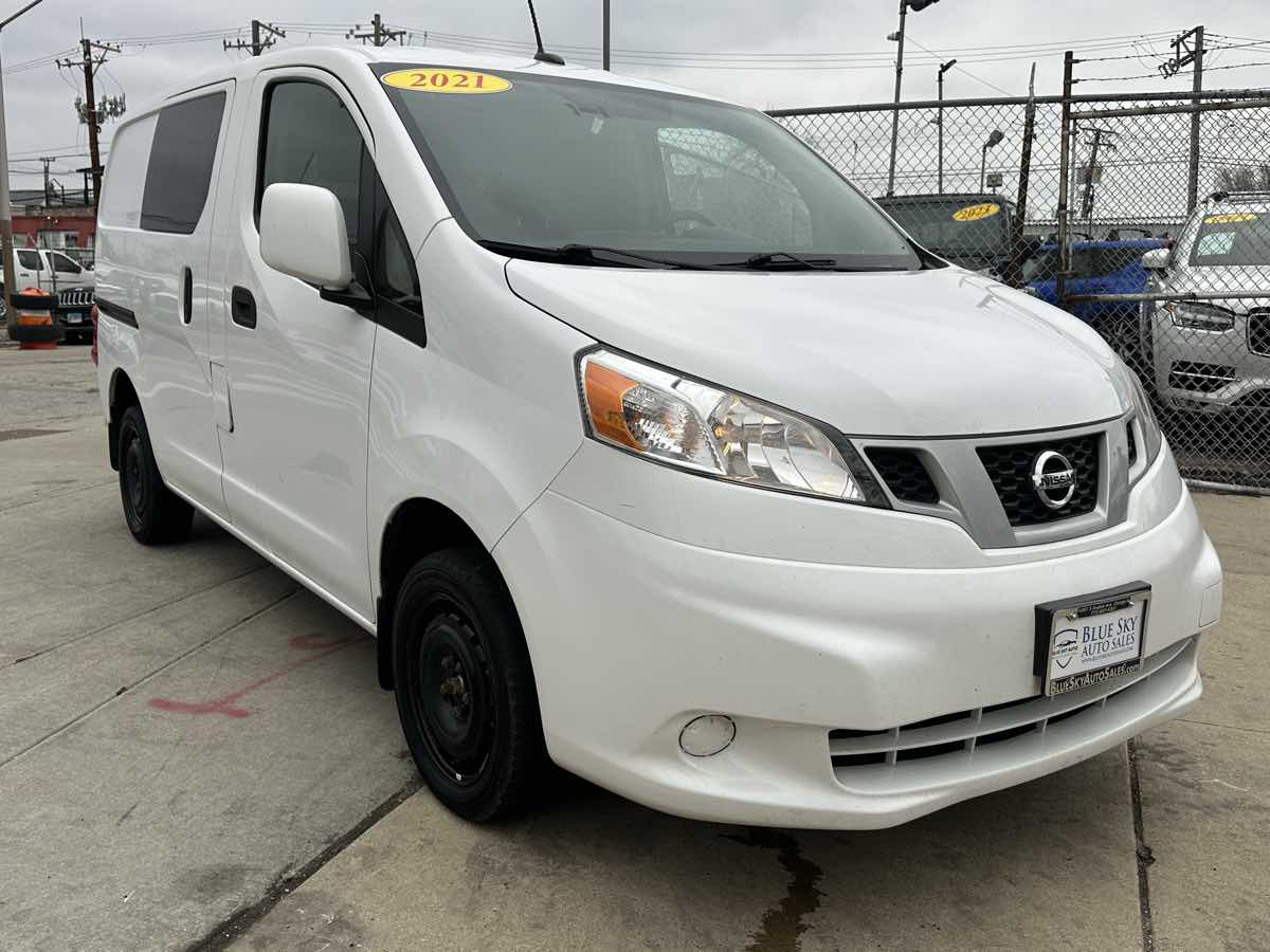2021 Nissan NV200 SV photo 3