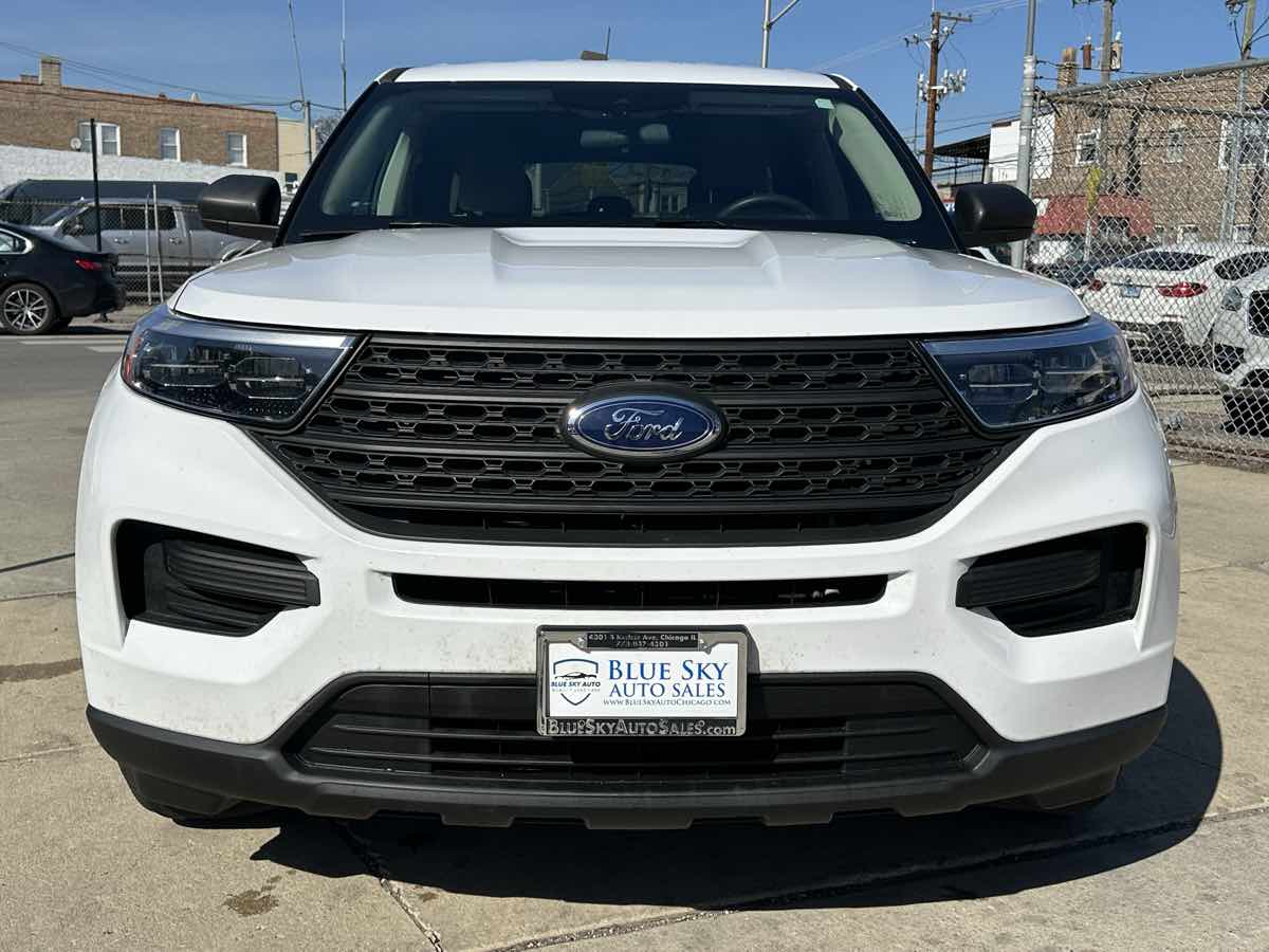 2021 Ford Explorer Base photo 2