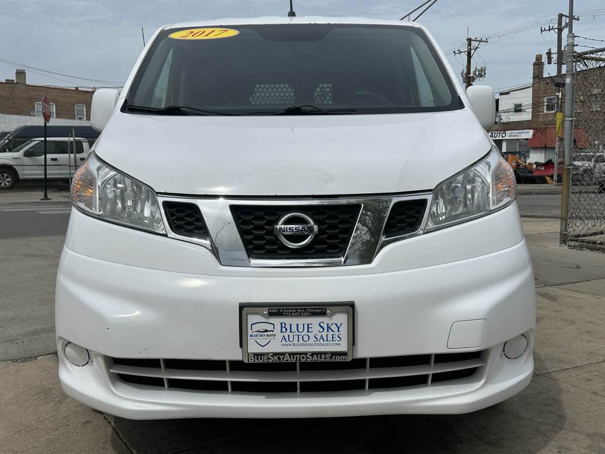 2017 Nissan NV200 SV photo 2