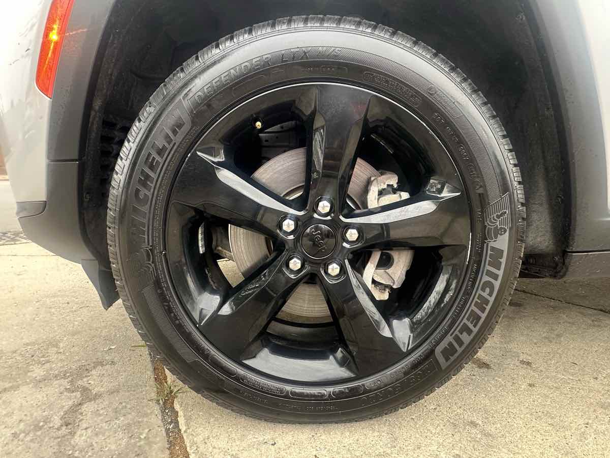 2021 Jeep Grand Cherokee Altitude photo 8