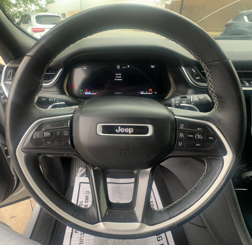 2021 Jeep Grand Cherokee Altitude photo 16