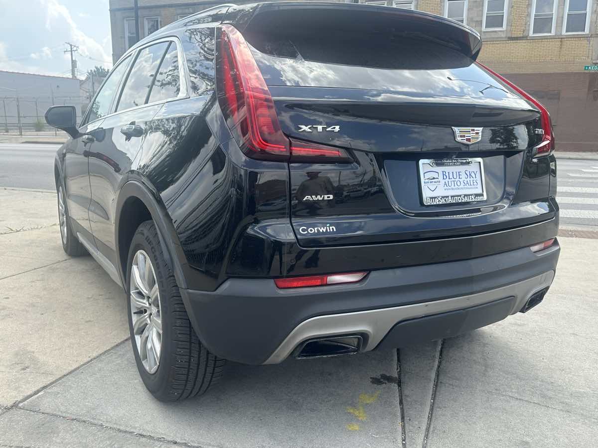 2019 Cadillac XT4 Premium Luxury photo 4
