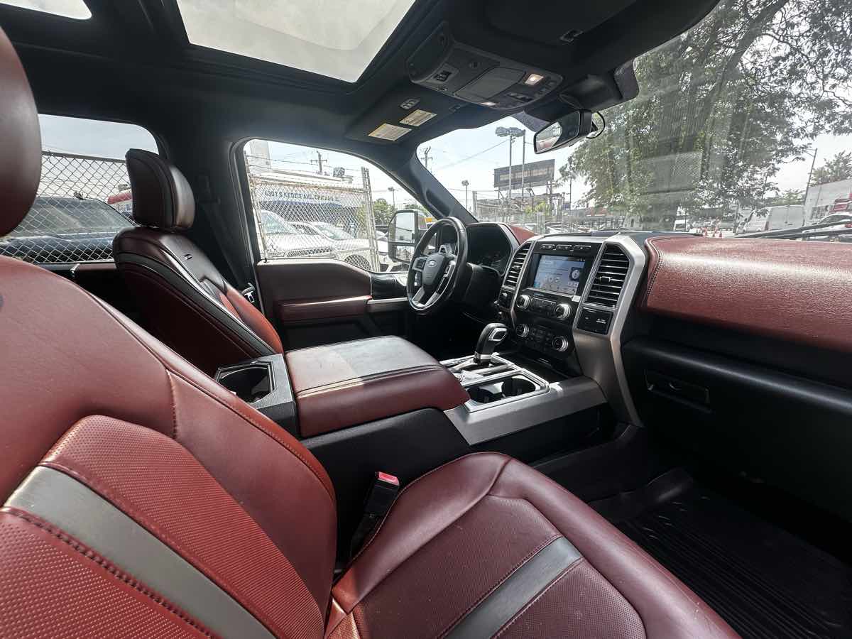 2019 Ford F-150 Platinum photo 22